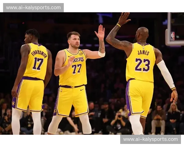 巅峰之战:当紫金王朝再度碰撞印城铁血,湖人与步行者的总决赛史诗 巅峰之战:当紫金王朝再度碰撞印城铁血,湖人与步行者的总决赛史诗